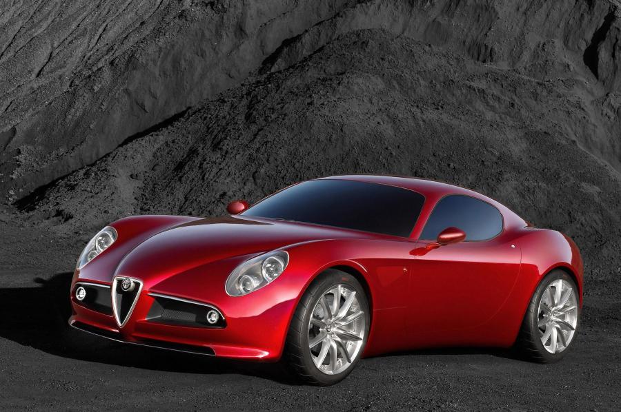  Alfa Romeo 8C Competizione Concept 2003 года  (фото 4 из 7)